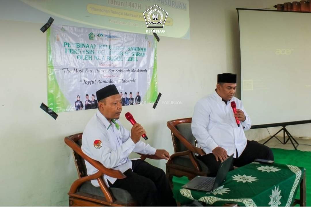 Kuatkan Aqidah di Bulan Suci, Penyuluh Agama KUA Bugul Kidul Isi Materi TC Darul Arqom di SMK Muhammadiyah 1